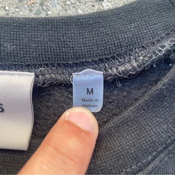 Essentials Fear Of God Black Men's Pullover Sweater Size Medium - Picture 6 of 9